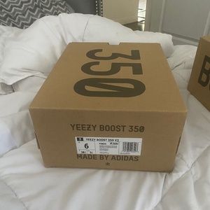 Yeezy boost 350